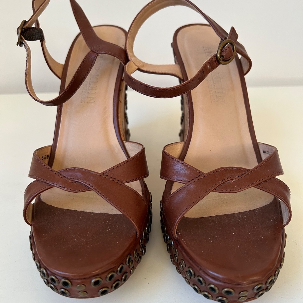 Anne Klein Brown Leather platform sandals